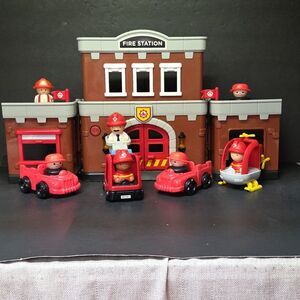 First Fire Station Flashing Lights & Sirens Chunky Little People Firemen